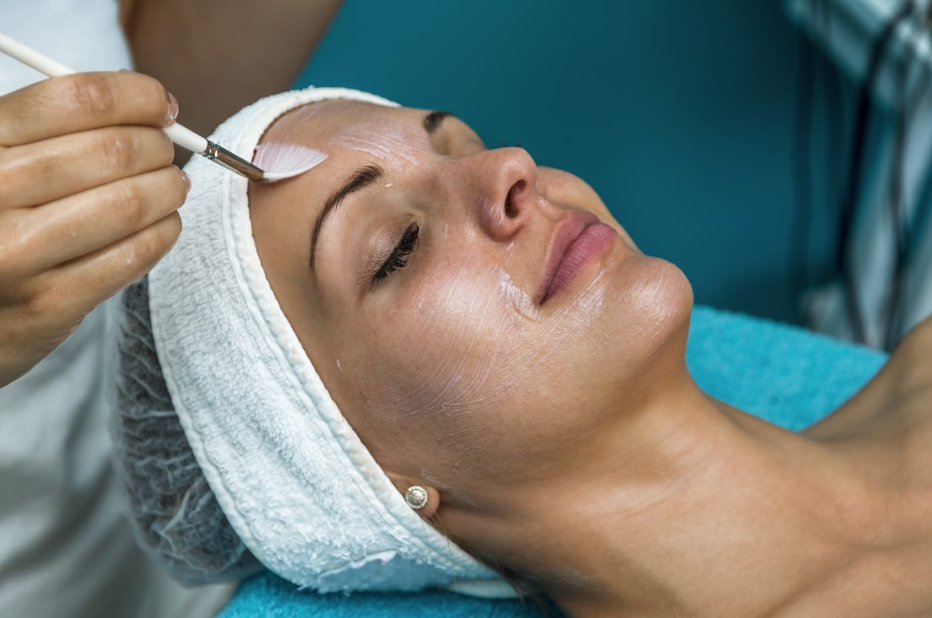 Chemical Peels Vadodara